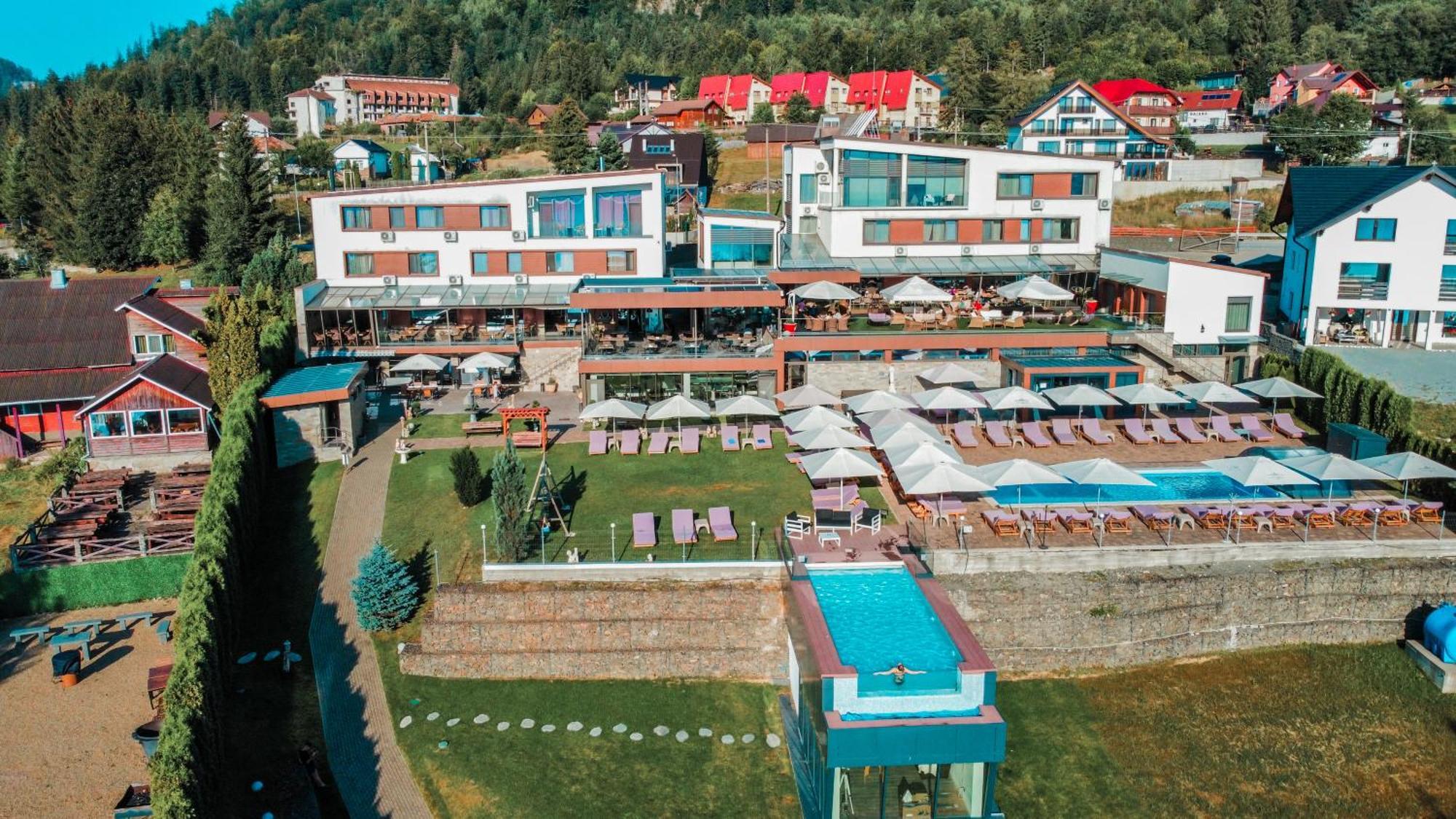 Hotel Roser House Boutique - Pe Malul Lacului Colibiţa Buitenkant foto
